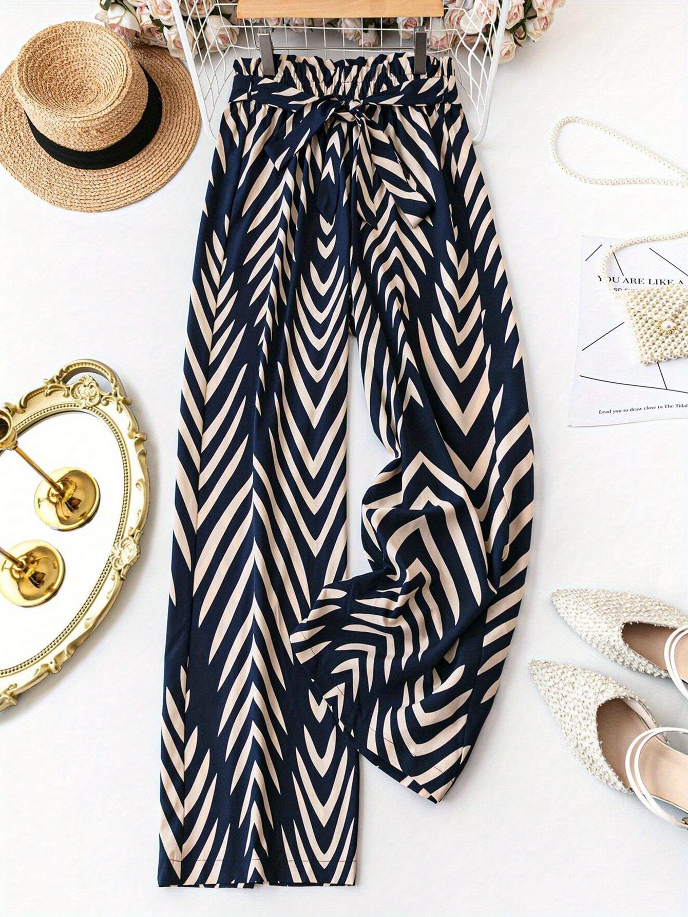 Plus Size Tropical Print Wide-Leg Pants with Belt