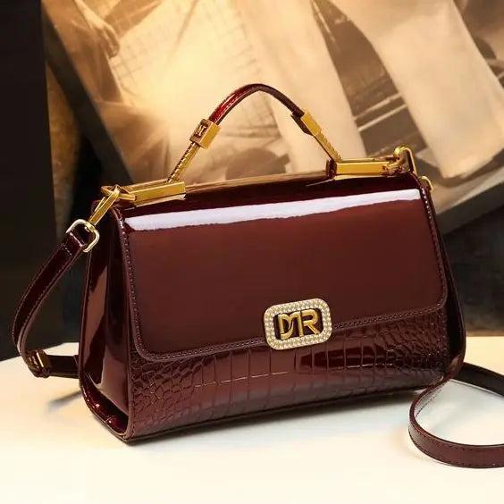 Luxury Casual Leather Women's Crossbody Bag – Small Square Shoulder Bag